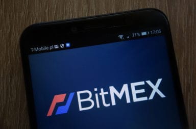 Dyrektor generalny BitMEX Arthur Hayes mówi, że Bitcoin przetestuje 10 000 $ w tym roku